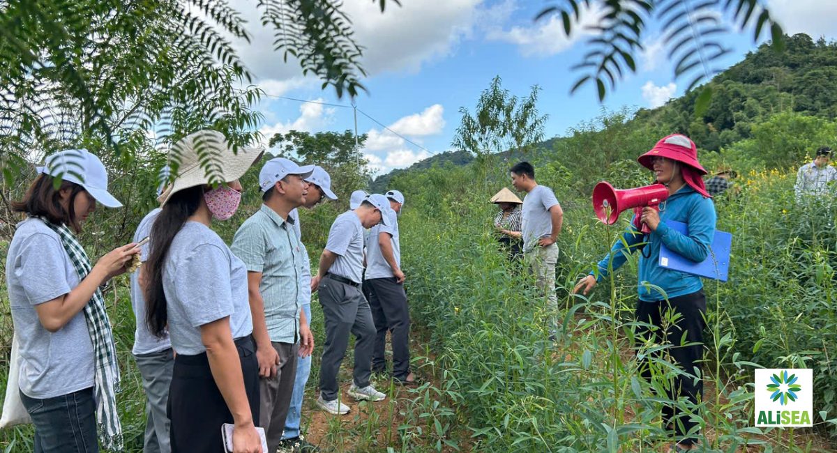 Vị thế trung tâm của người nông dân chuyên nghiệp, thông minh trong một nền nông nghiệp sinh thái, bền vững